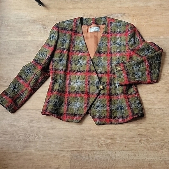 Plaid Women's Jacket - Picture 2 of 10